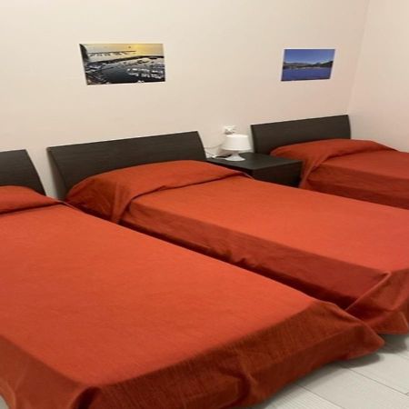 Sissi Comfort Rooms Foresteria Lombarda Монца Экстерьер фото