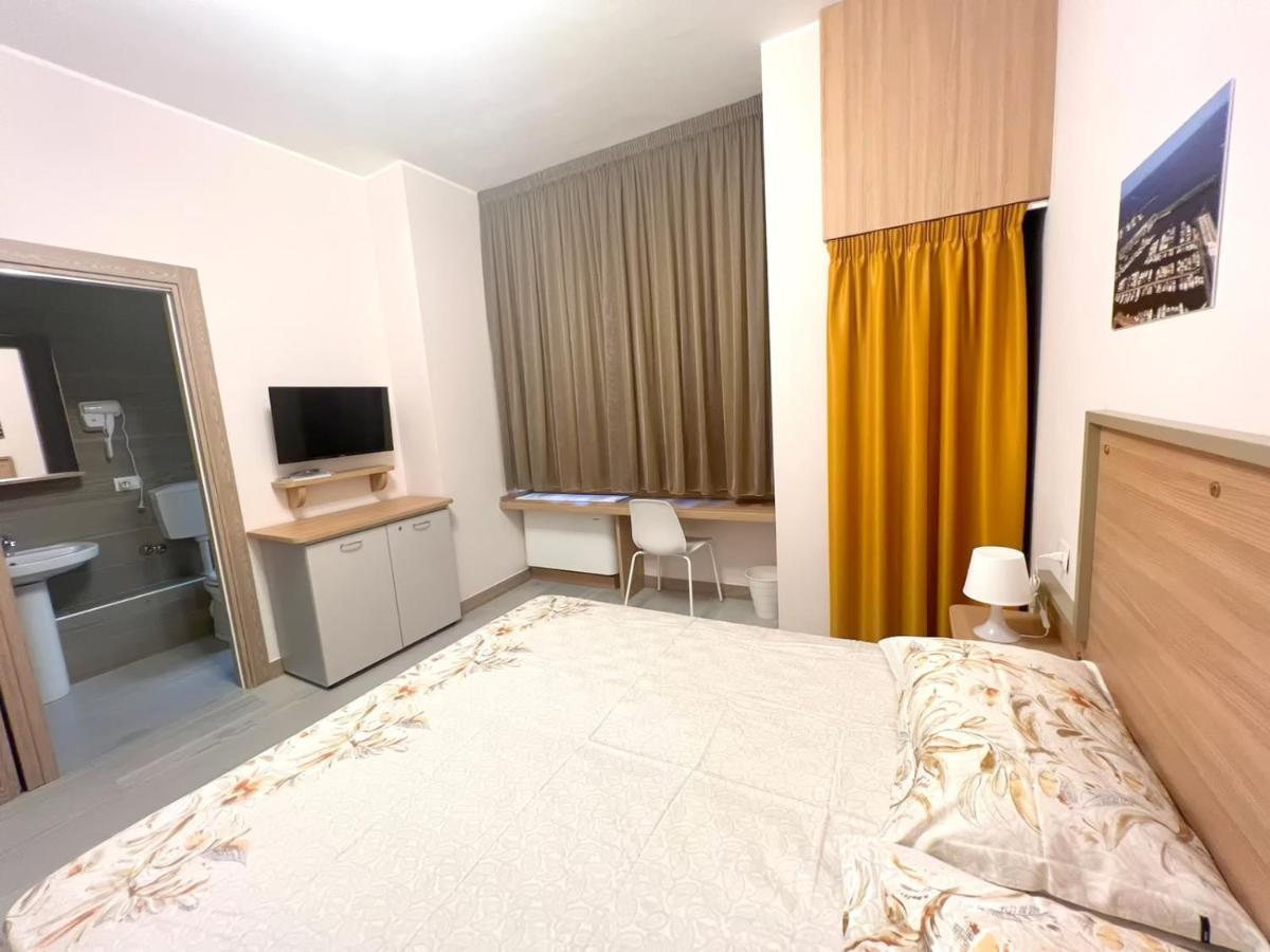 Sissi Comfort Rooms Foresteria Lombarda Монца Экстерьер фото
