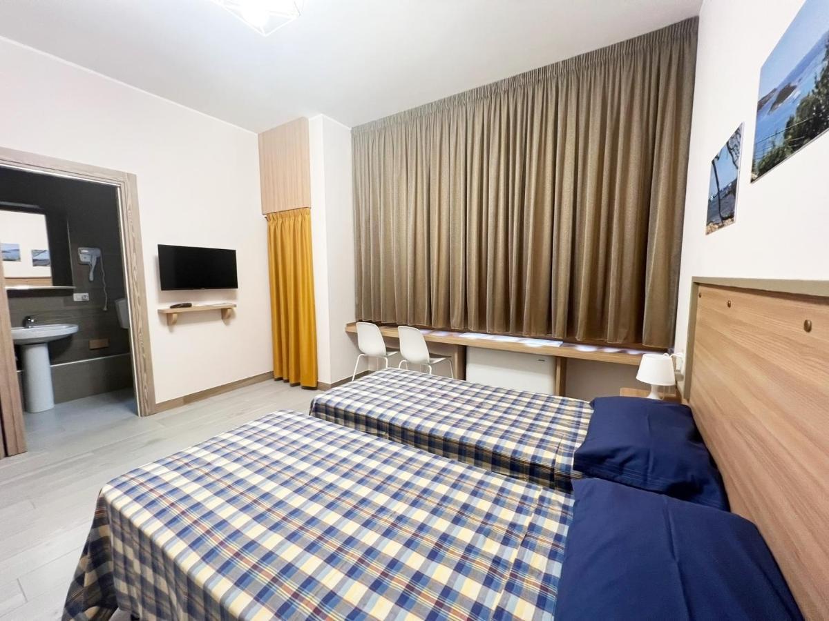 Sissi Comfort Rooms Foresteria Lombarda Монца Экстерьер фото