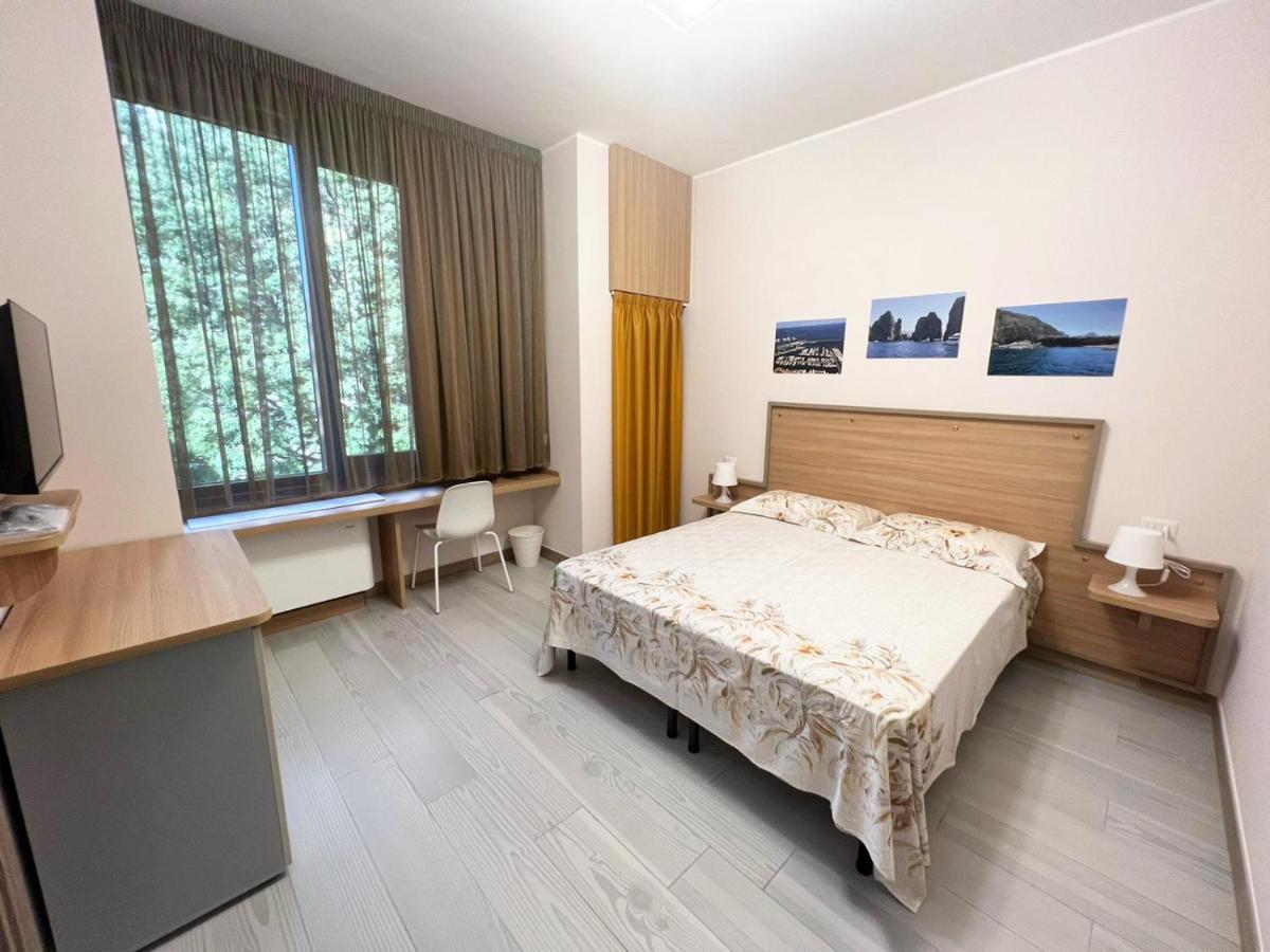 Sissi Comfort Rooms Foresteria Lombarda Монца Экстерьер фото